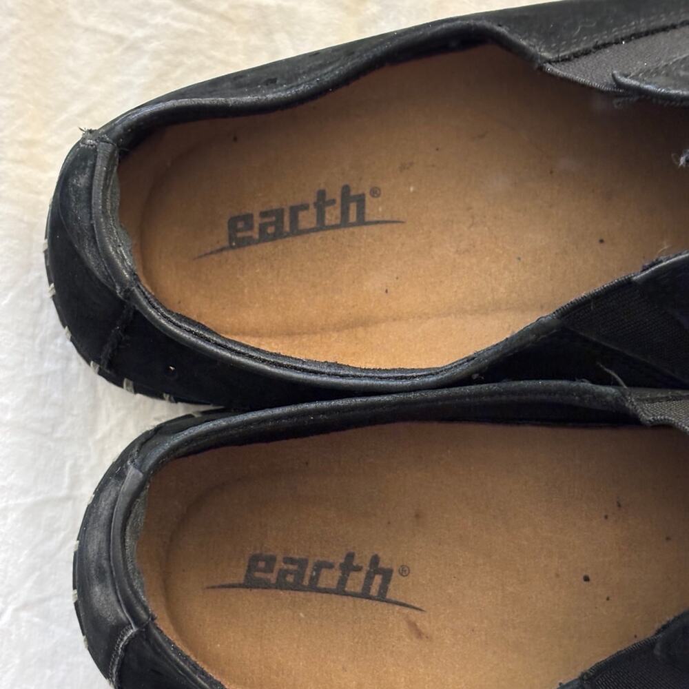 Black Earth shoes suede rubber soles women’s size 7 - Picture 6 of 12